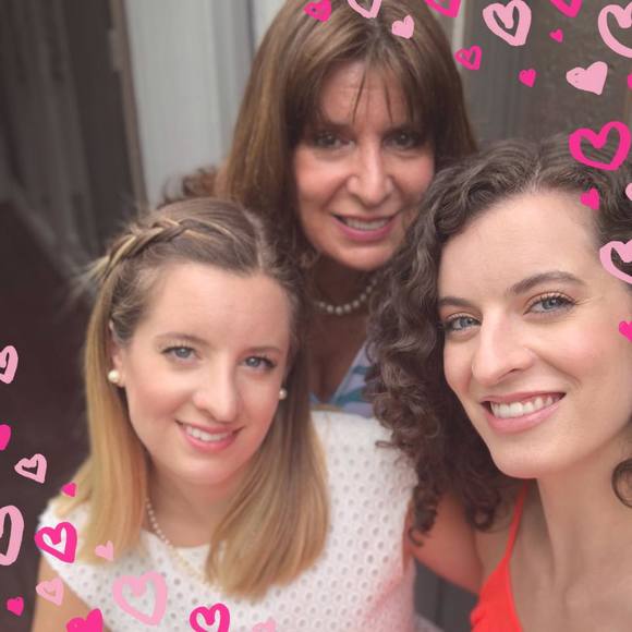 Meet your Posher, Beth - Picture 1 of 1